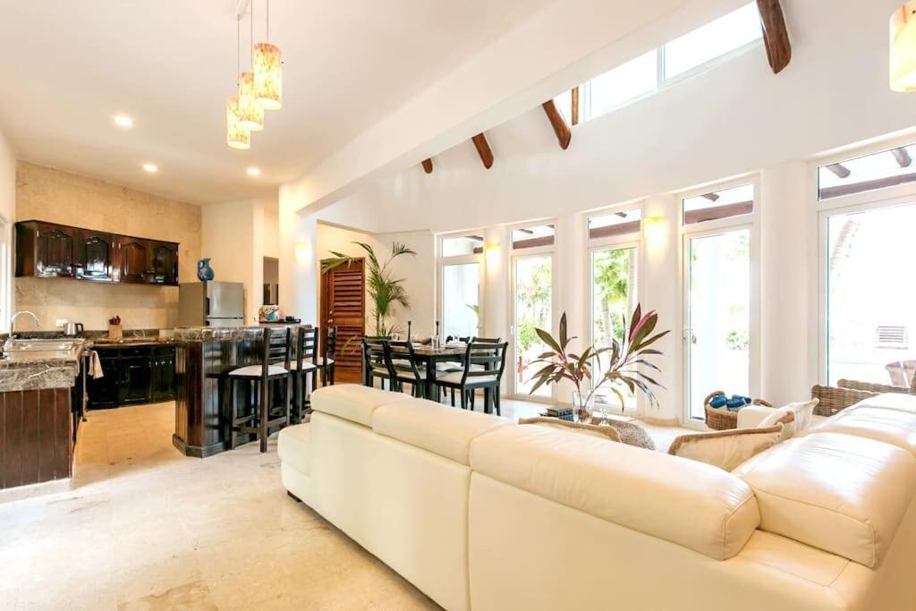 Luxury 5-Br Beachfront Home In Tulum Casa Sofia Gato Экстерьер фото